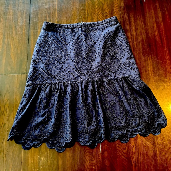 Talbots Navy Eyelet Skirt - Picture 6 of 16
